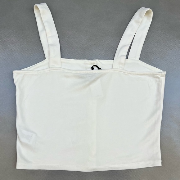 Heartloom Paris Crop Top - Picture 3 of 3